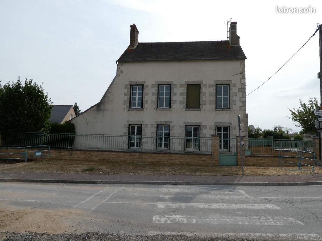 Maison 7 pièces 208 m² · à Ferrières-en-Gâtinais · 208 m² · 224 900 €
