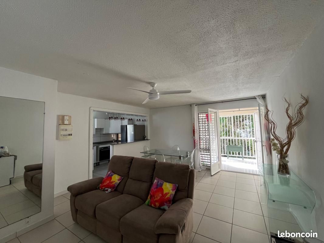 Appartement 2 pièces 47 m² · à Fort-de-France · 47 m² · 930 €/mois