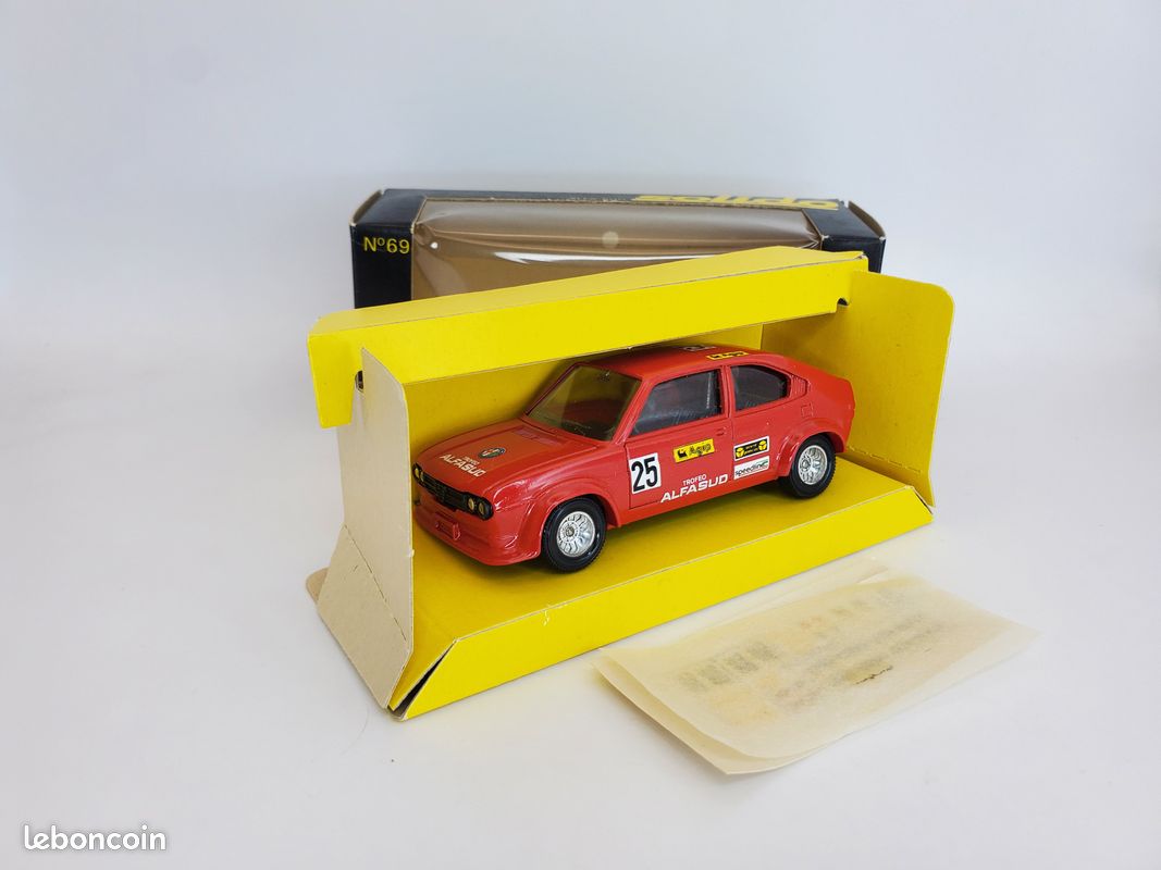 Solido 1/43 - Nash Type B Ajaccio - Rouge - Réf 137 - Collection