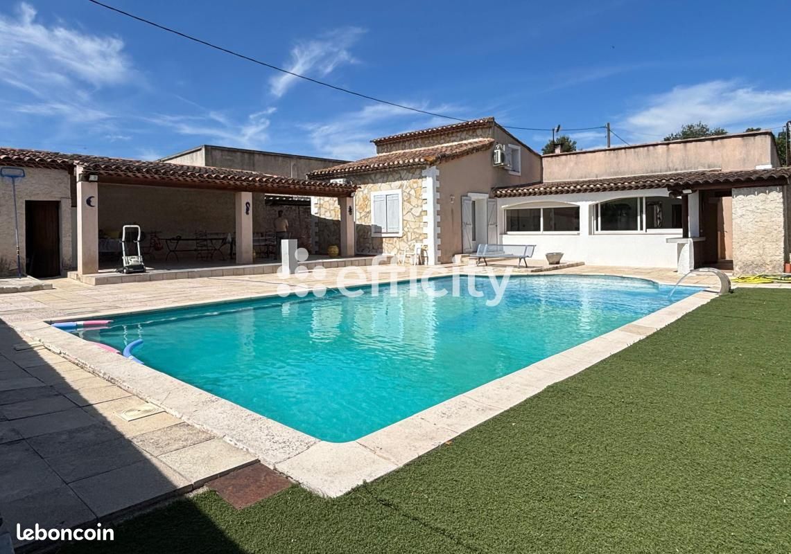 Maison 6 pièces 190 m² · à Gardanne · 190 m² · 675 000 €