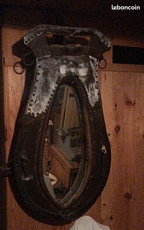 Miroir en siège de cheval – pièce unique (image 1)