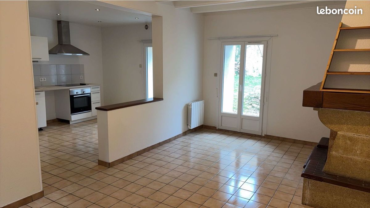 Maison 3 pièces 73 m² · à Poitiers · 73 m² · 890 €