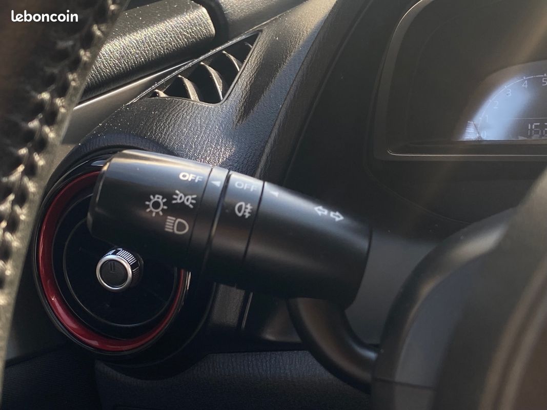 MAZDA CX-3 2.0L Skyactiv-G 120 4x2 Elegance (image 18)