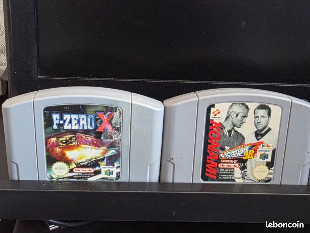 Nintendo 64 avec Jeux et Manettes (image 4)