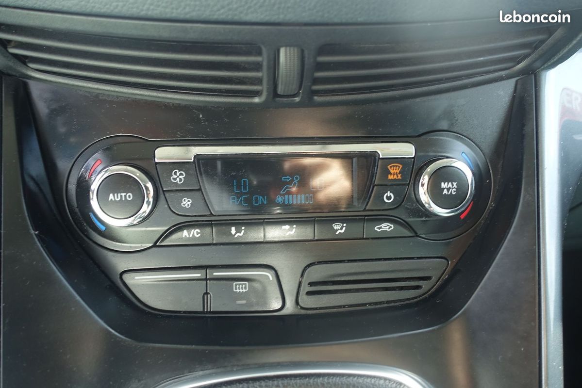 Ford C-MAX 1.6 TDCI 115CH FAP TITANIUM X (image 16)