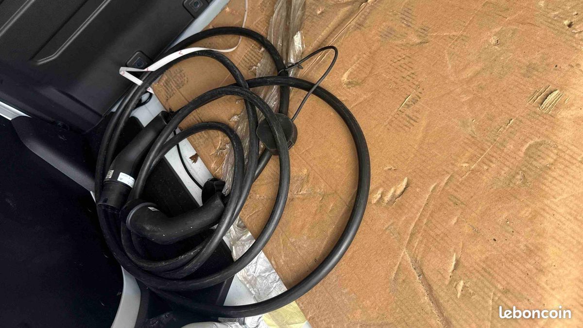 Renault kangoo van e-tech el fg tole l1 ac11 gsr2 advance (image 17)