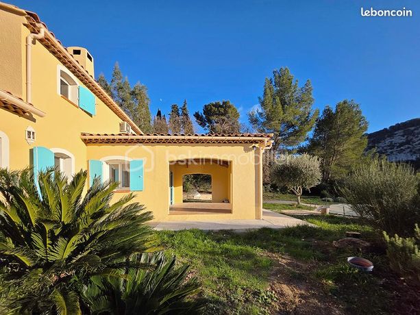 Villa 7 pièces 157 m²