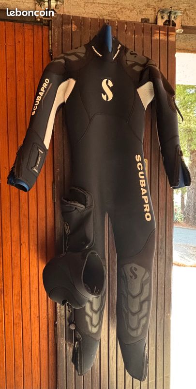 Combinaison femme semi étanche SCUBAPRO NOVASCOTIA Taille 40 épaisseur 7,5mm Poids 3,6 kg (image 2)