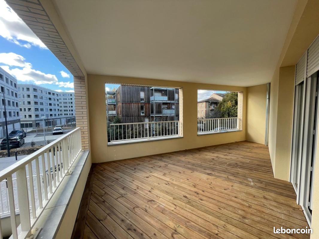 Appartement 3 pièces 69 m² · à Toulouse · 69 m² · 827 €
