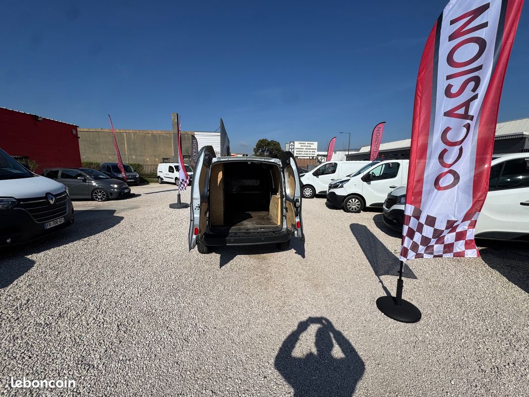 Renault Kangoo 1.5 DCI 95 CV 1Er Main /3 Places /GTIE 12 MOIS (image 4)