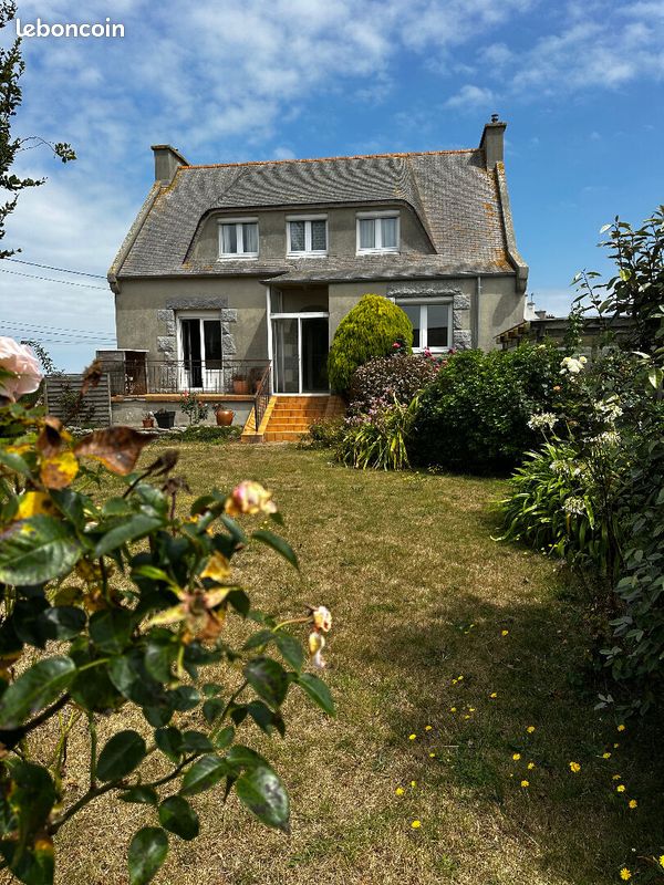 Maison 7 pièces 118 m² · à Ploudalmézeau · 118 m² · 200 000 €