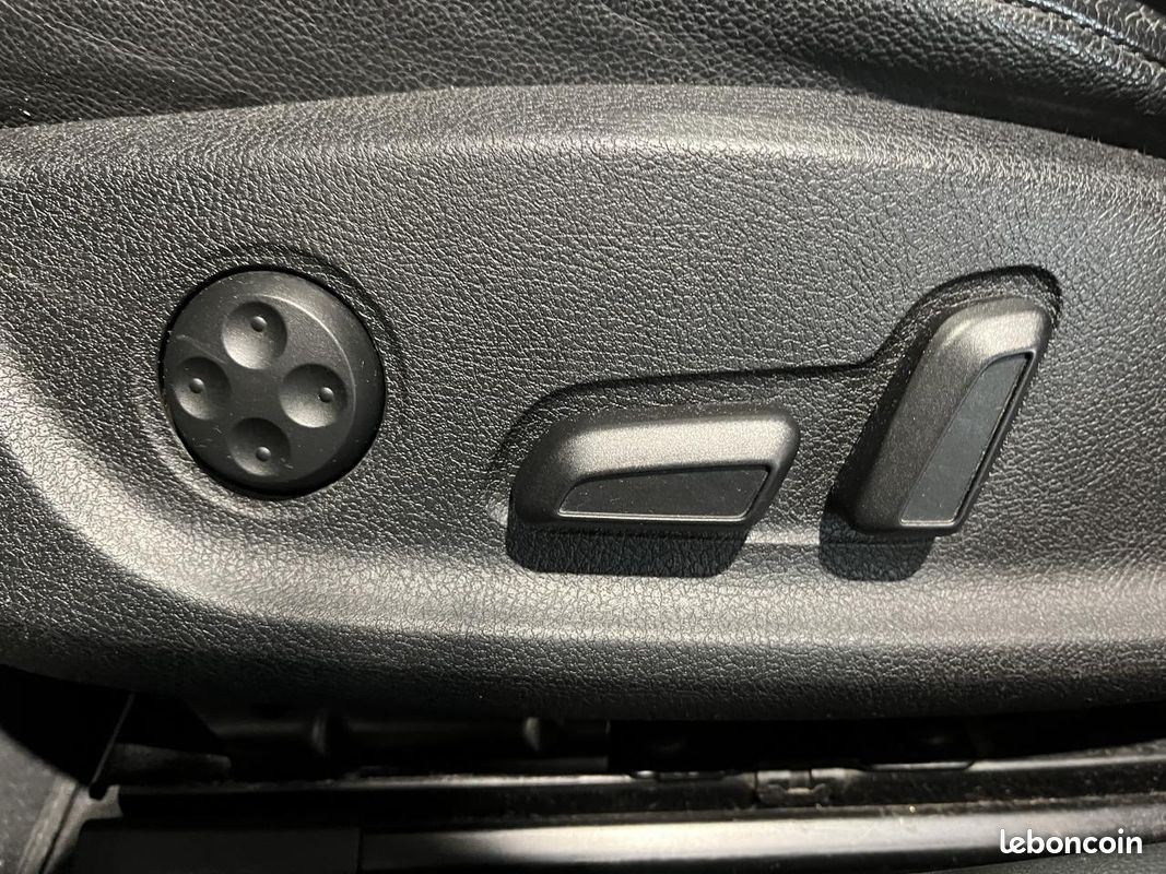 AUDI A5 Sportback 2.0 TDI - 143ch - Ambition Luxe - CAMERA DE RECUL (image 21)