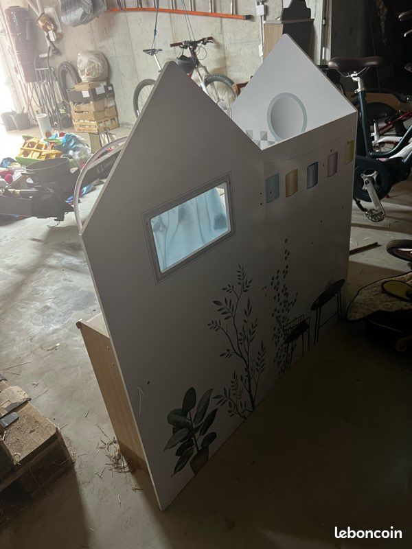 Maison pour poupon (image 4)
