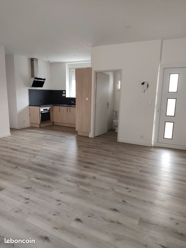 Appartement 4 pièces 70 m² · à Le Teil · 70 m² · 900 €/mois