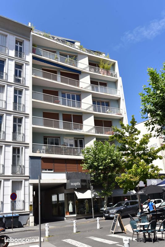 Appartement 3 pièces 70 m² · à Clermont-Ferrand · 70 m² · 235 000 €
