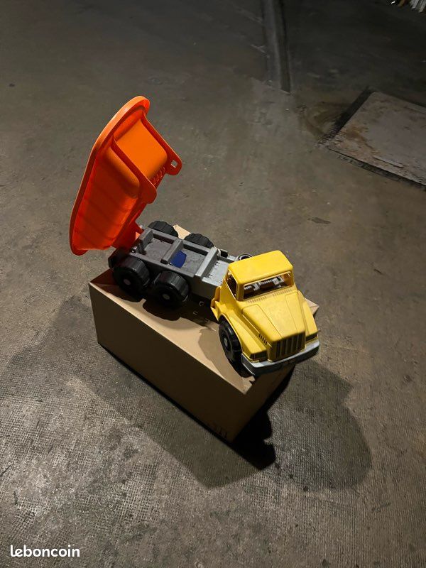 Camion benne jouet (image 7)