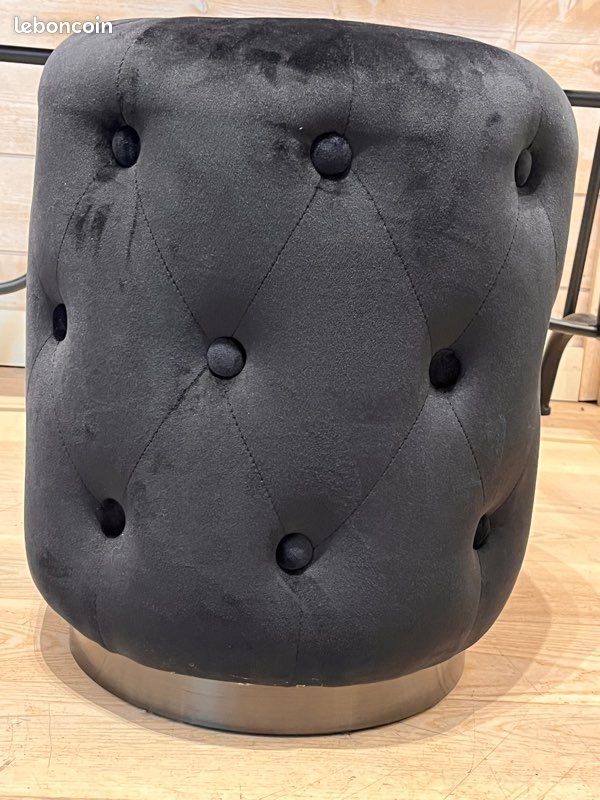 Pouf neuf en velours noir PTMD (image 2)