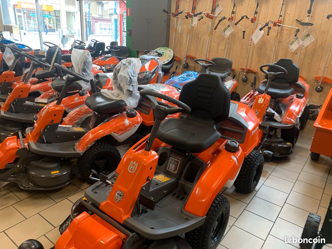 🚜🚨 Promo rider R214TC gamme 2026 en stock 4290 euros ttc Boyer Motoculture 👍 (image 1)