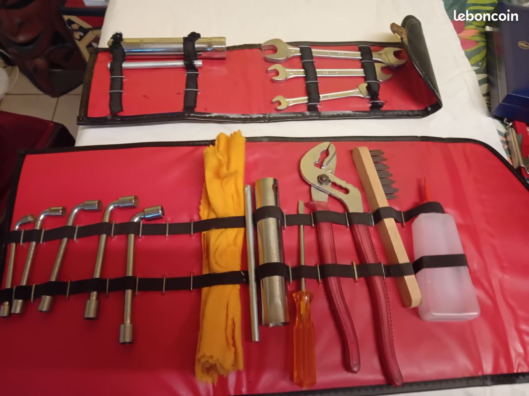 Ancienne Trousse à Outils Générique - Vintage, Pour La Déco Ou L'atelier