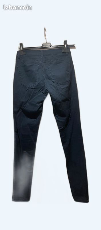 Pantalon Slim bleu marine Kiabi (image 1)