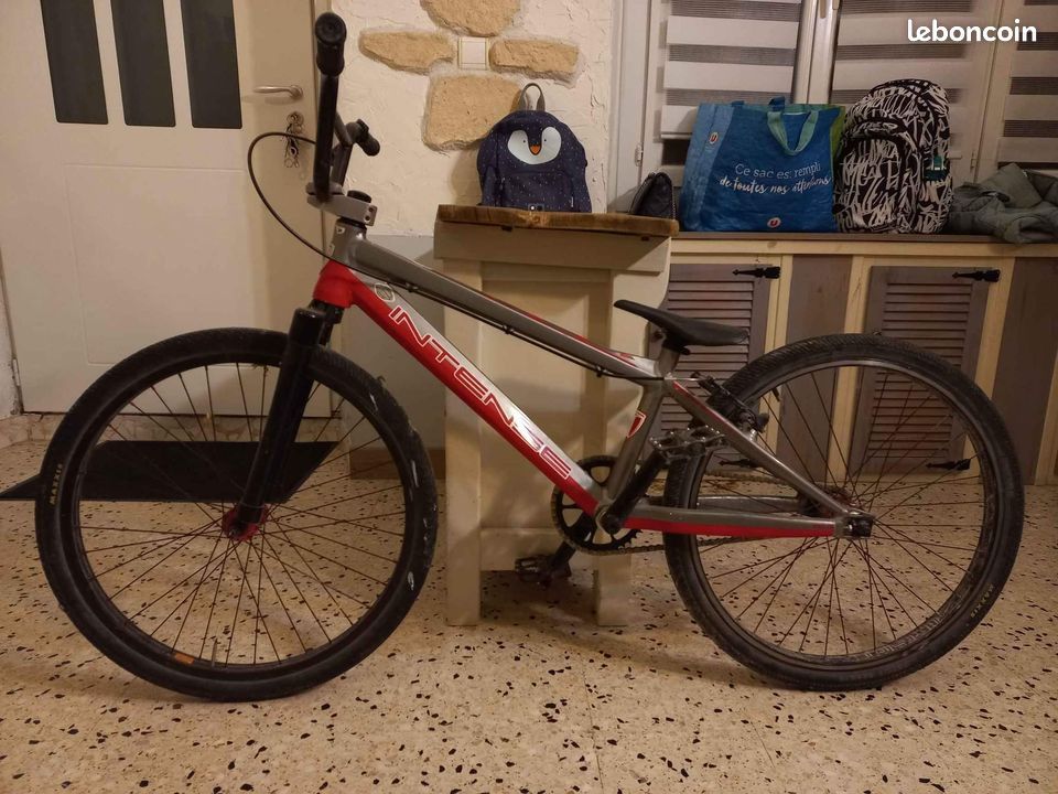 Cruiser Bmx Achat BMX Race Cruiser Intense Phenom Pro Cadre Aluminium