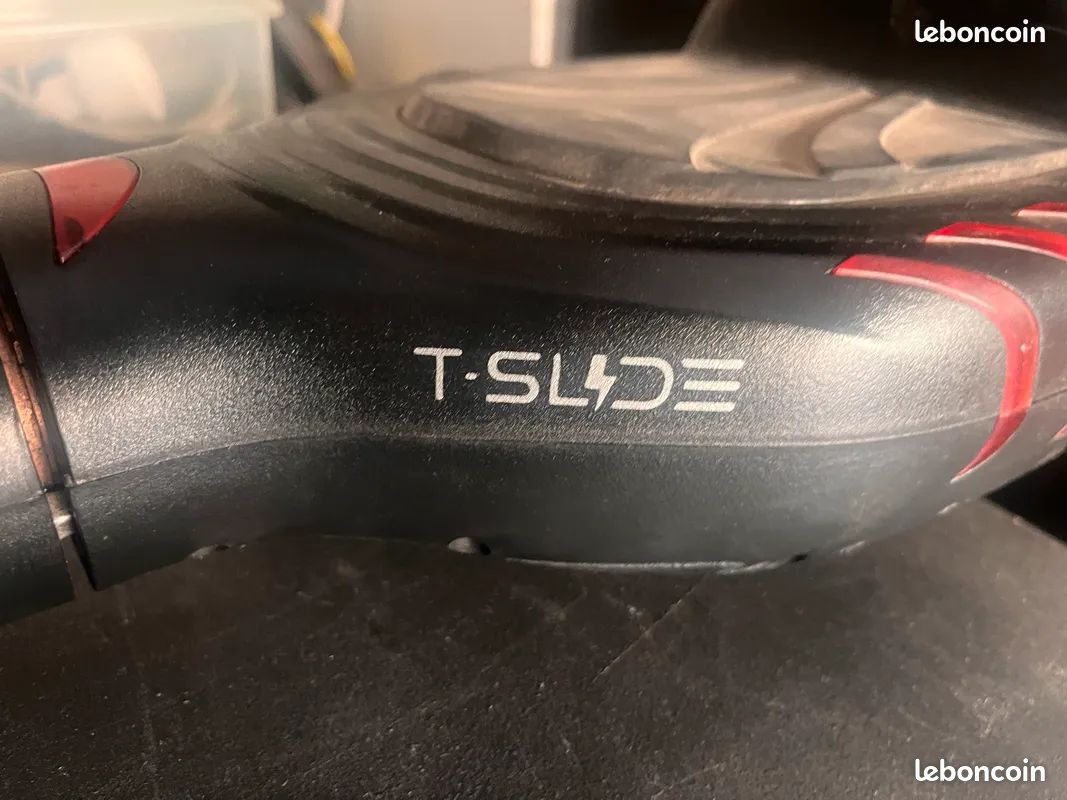 Over blade t-slide (image 2)