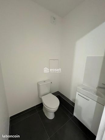 Appartement a louer courbevoie - 3 pièce(s) - 76 m2 - Surfyn