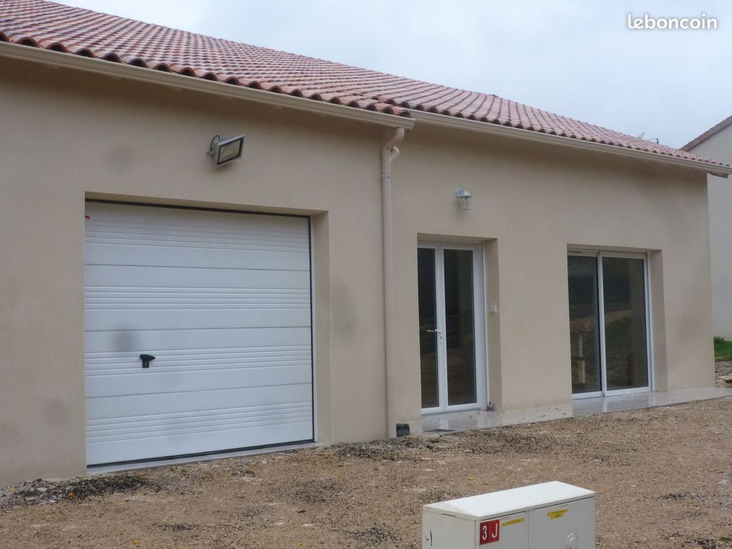 Maison 3 pièces 70 m² · à Saint-Julien-l'Ars · 70 m² · 650 €/mois