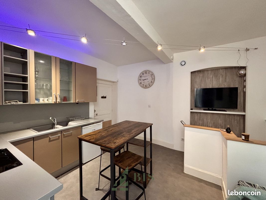 Appartement a louer roanne - 2 pièce(s) - 25 m2 - Surfyn