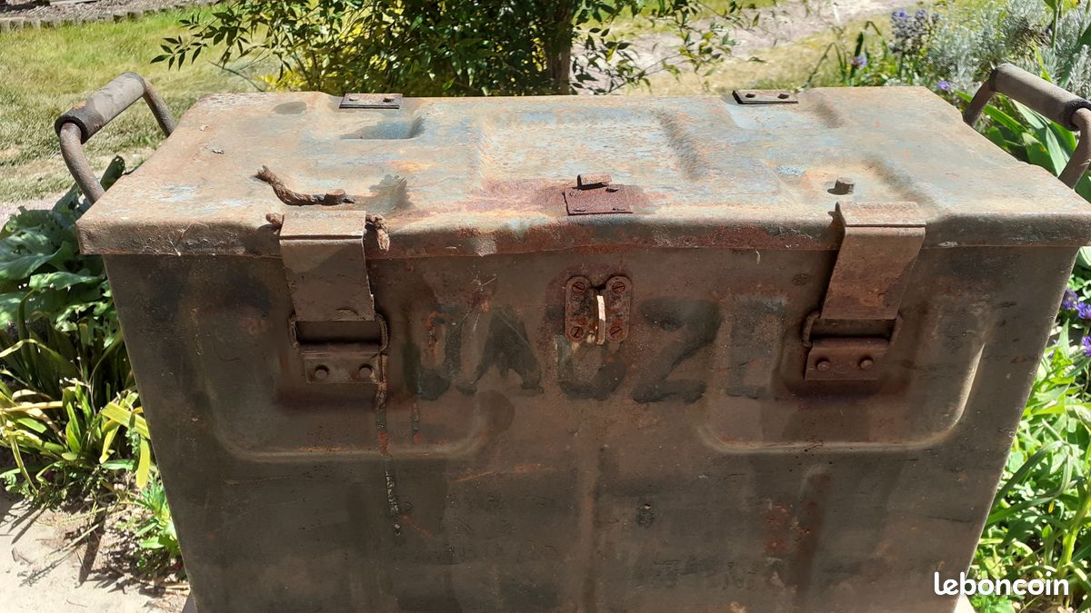 Cantine en fer (image 2)
