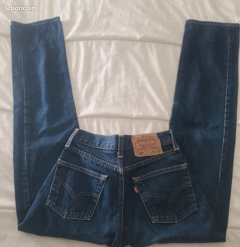 Jeans 501 Levi Strauss Strauss taille W25 L32 Vêtements
