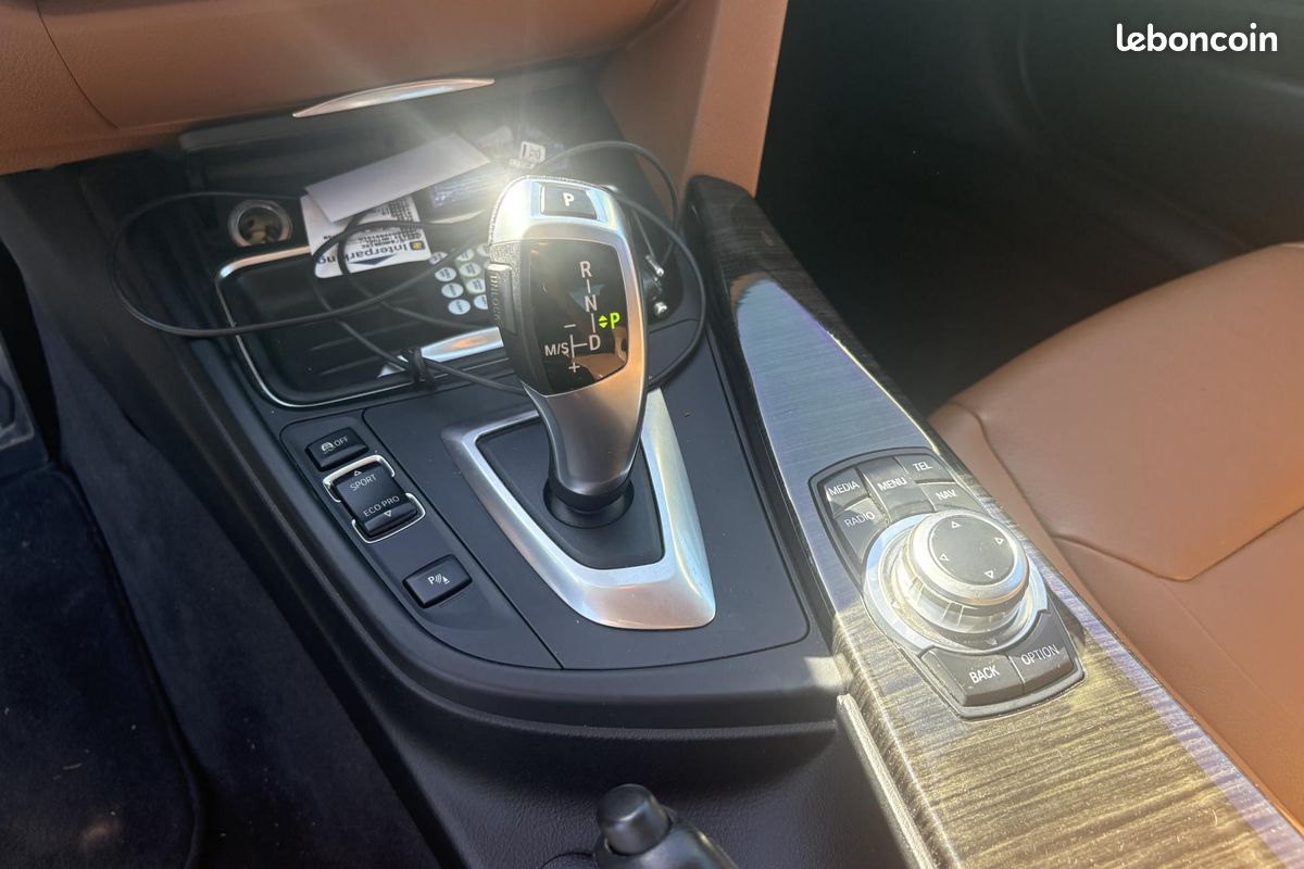 Bmw serie 3 2.0 320 i 185 luxury bva (image 9)