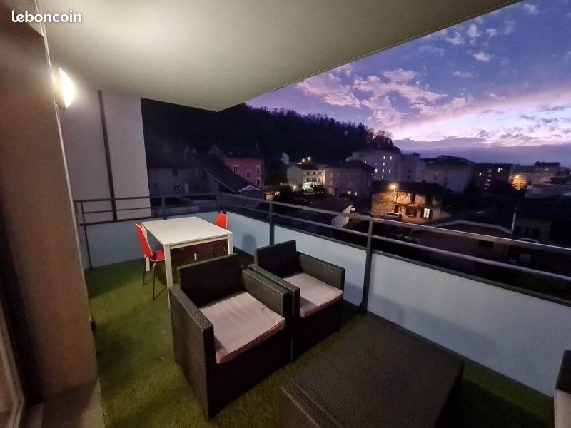 Appartement 2 pièces 52 m² · à Bourgoin-Jallieu · 52 m² · 610 €