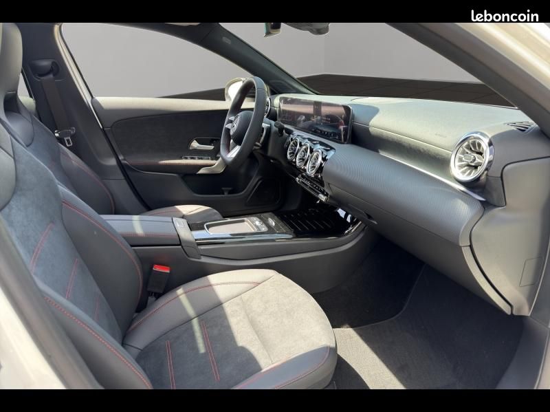 Mercedes-benz Classe A 180 136ch AMG Line 7G-DCT (image 13)