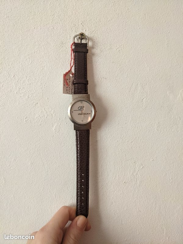 Montre Neuve avec étiquette made in France cuir véritable genuine leather bracelet marron 3 6 9 12 e (image 1)