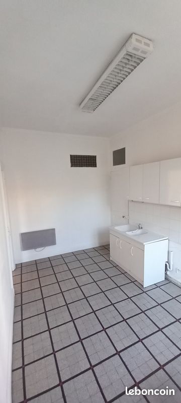 Appartement 3 pièces 65 m² · à Vienne · 65 m² · 155 000 €