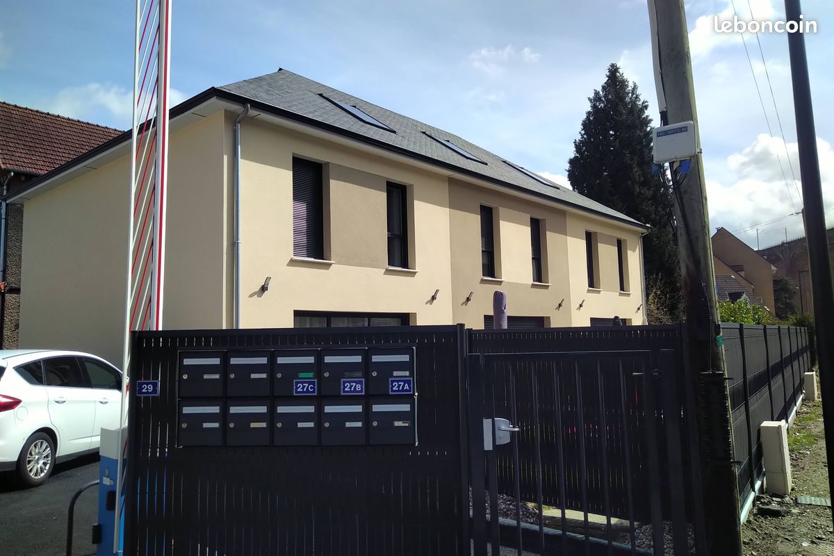 Maison 4 pièces 95 m² · à Barentin · 95 m² · 935 €/mois