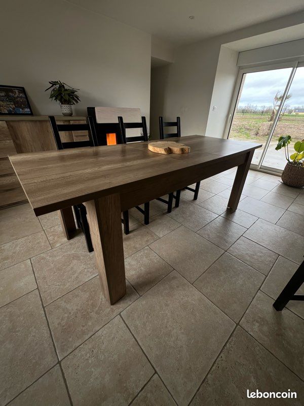Table (image 1)