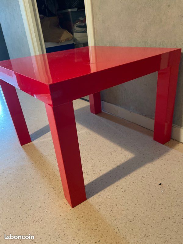 Petite Table rouge (image 3)