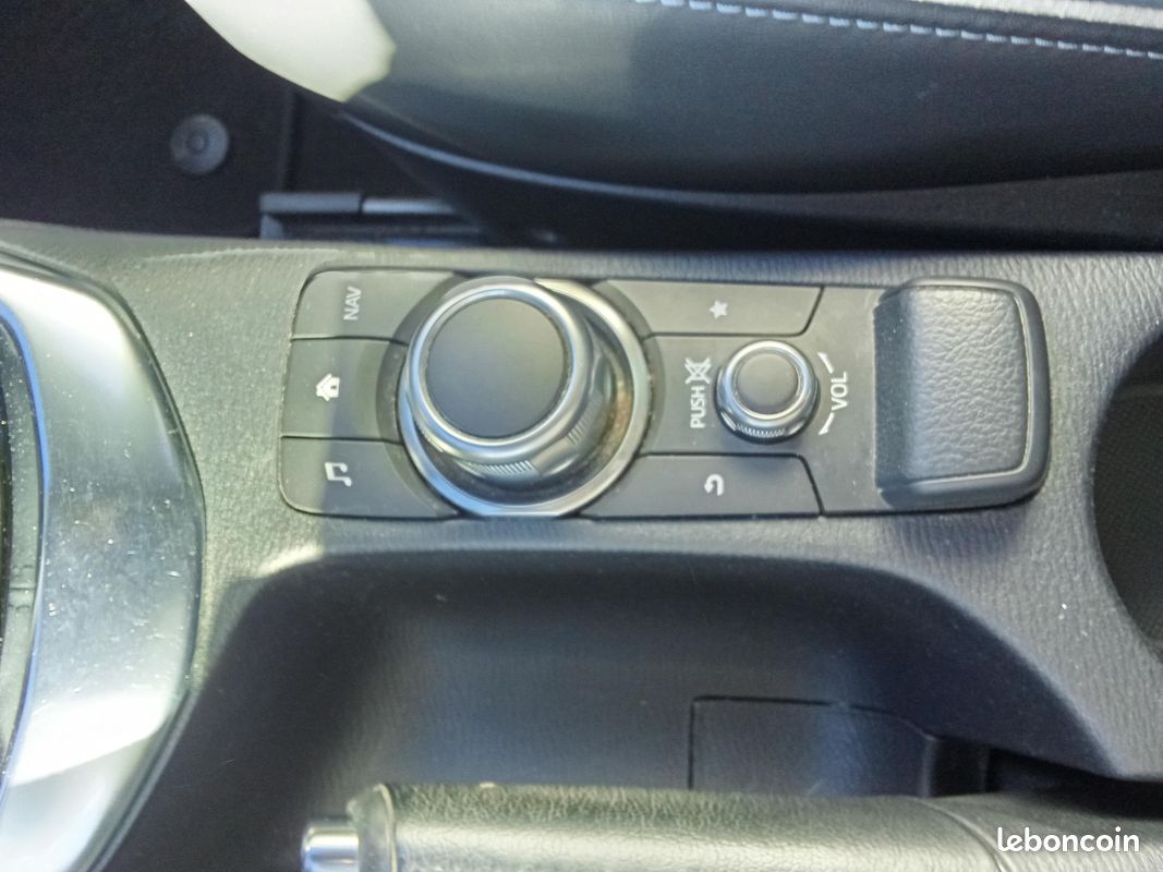 MAZDA Mazda2 1.5L e-SKYACTIV G M Hybrid 90ch Exclusive Edition (image 21)