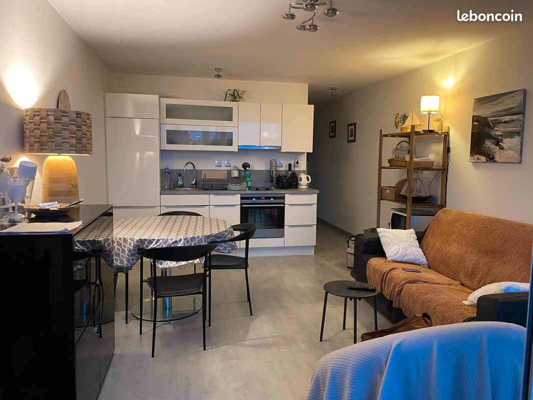 Appartement 2 pièces 45 m² · à Fréjus · 45 m² · 370 000 €