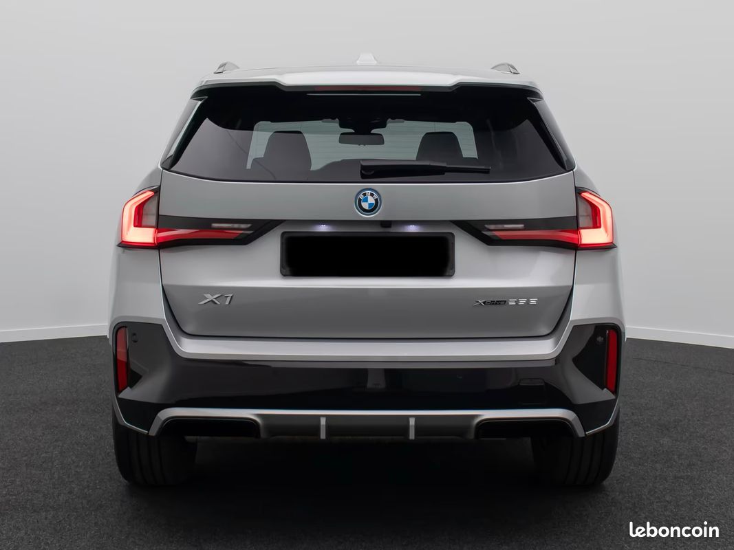 BMW X1 25e XD 245Ch M-Sport - Toit ouvrant - Sièges élec à mémoire&chauff - Sound H&K - Suspension adaptative - Accès&démarrage sans clé - Hayon élec - Alarme - Carplay&Android auto (image 15)