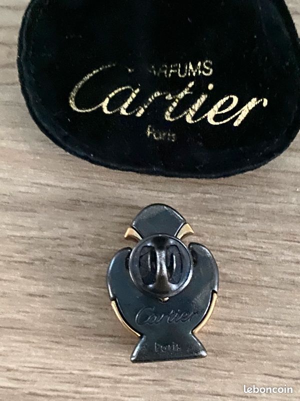 Pin’s parfum panthère 🐆 de Cartier (image 2)