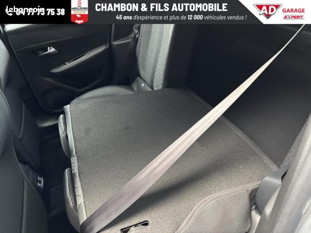 Peugeot 208 Hybrid 110 ch e-DCS6 Allure Pack access (image 21)