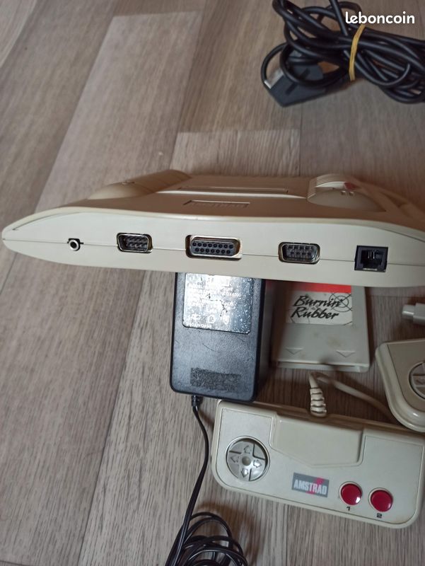 Amstrad GX4000 (image 5)