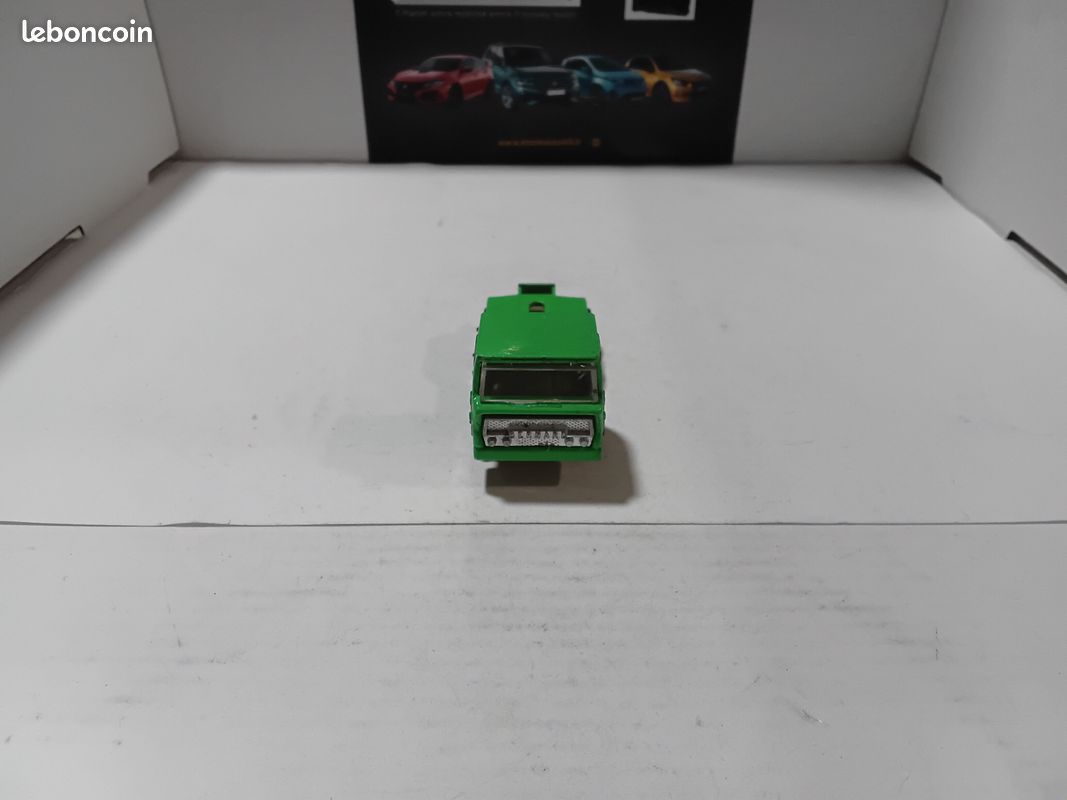Camion Bernard Majorette Rouge 1/100 – Etoile Auto49