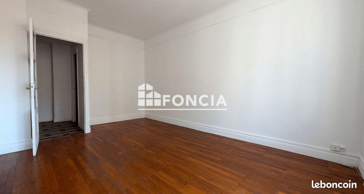 Appartement 2 pièces 57 m² · à Lyon · 57 m² · 713 €