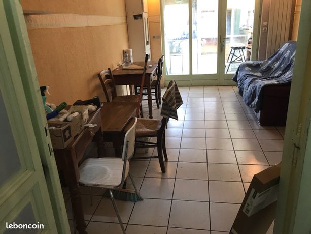 Studio meublé de 30 m2 à louer dans propriété privée