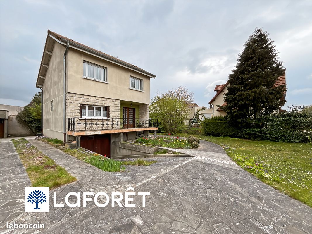 Maison 4 pièces 94 m² · à Viry-Châtillon · 94 m² · 279 560 €
