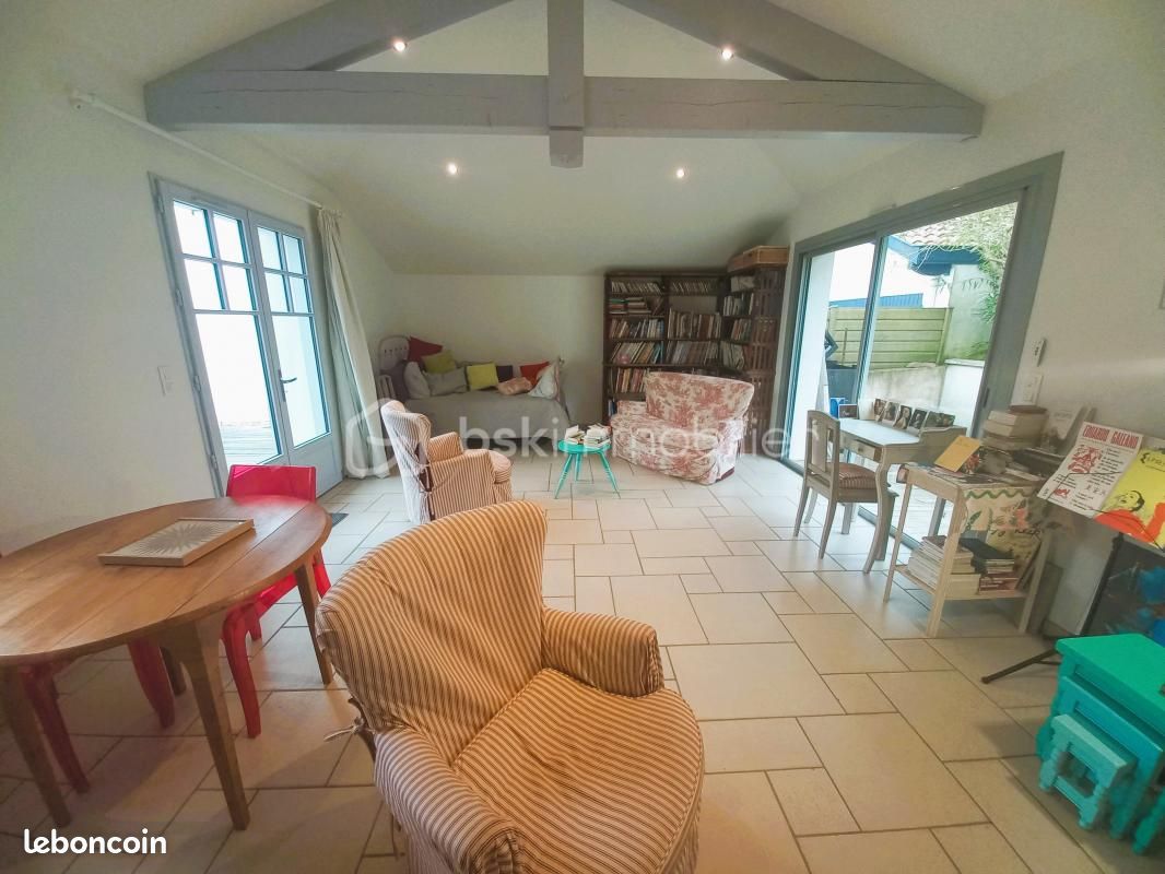 Maison 7 pièces 170 m² - Bayonne 64100 (image principale 0)